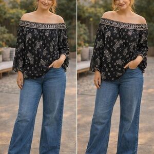 White House Black Market Boho Off Shoulder Paisley Peasant Blouse Medium